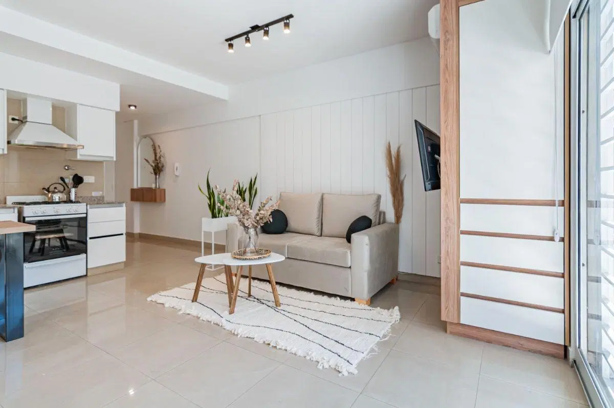 1 Ambiente c/frente IMPECABLE Totalmente equipado y amueblado, Av. Directorio 1200 3