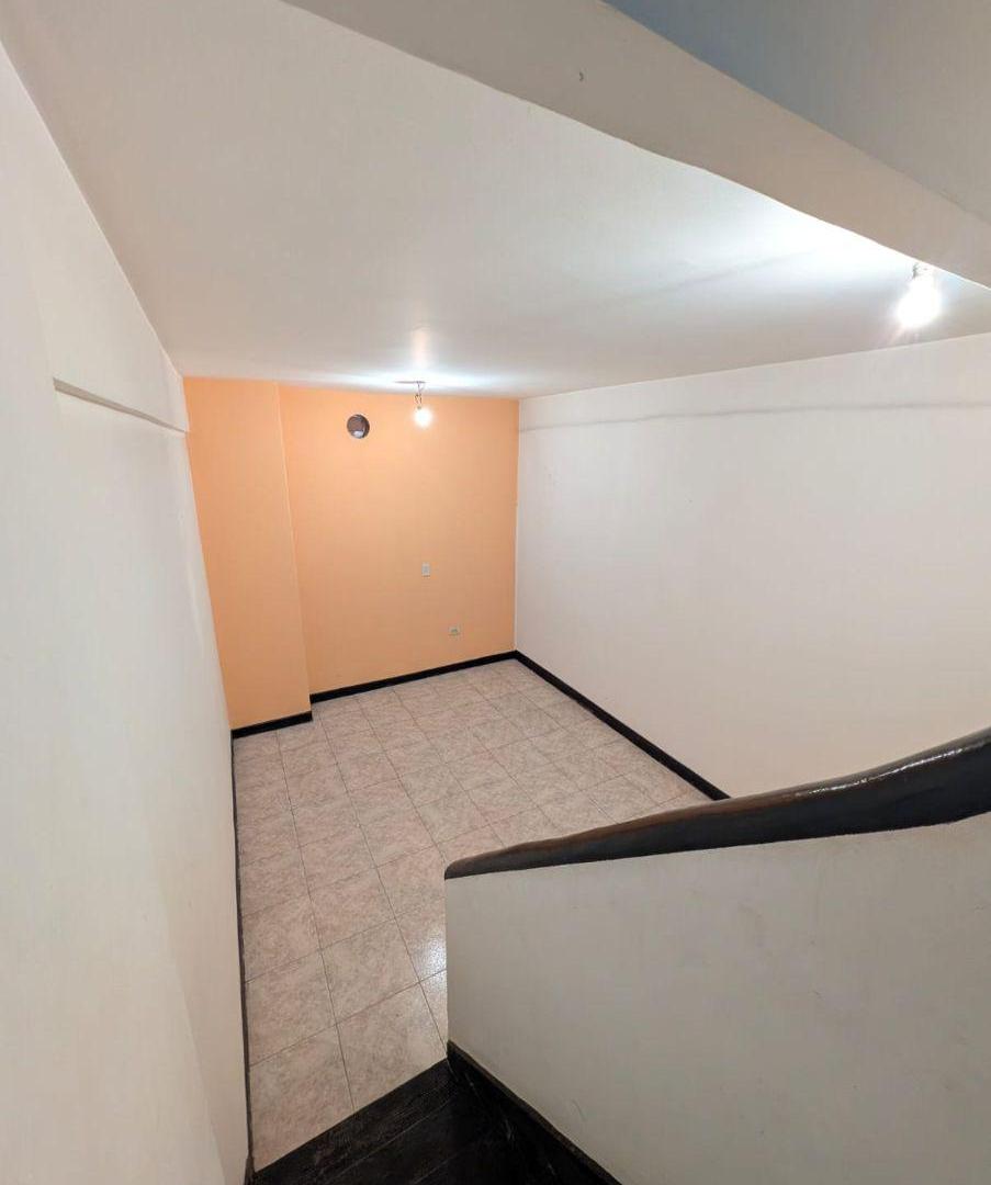 Foto de Local Comercial en zona exclusiva de caballito - Jose M. Moreno al 300, imagen 3