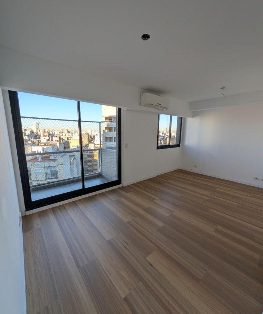 Foto de 1 Ambiente *APTO PROFESIONAL* con balcón piso alto IMPECABLE - Corrientes y Araoz Mts. Subte, imagen 2