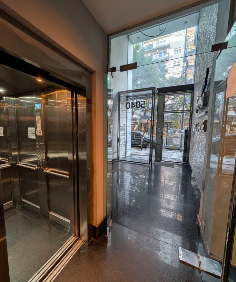 Foto de 1 Ambiente *APTO PROFESIONAL* con balcón piso alto IMPECABLE - Corrientes y Araoz Mts. Subte, imagen 4