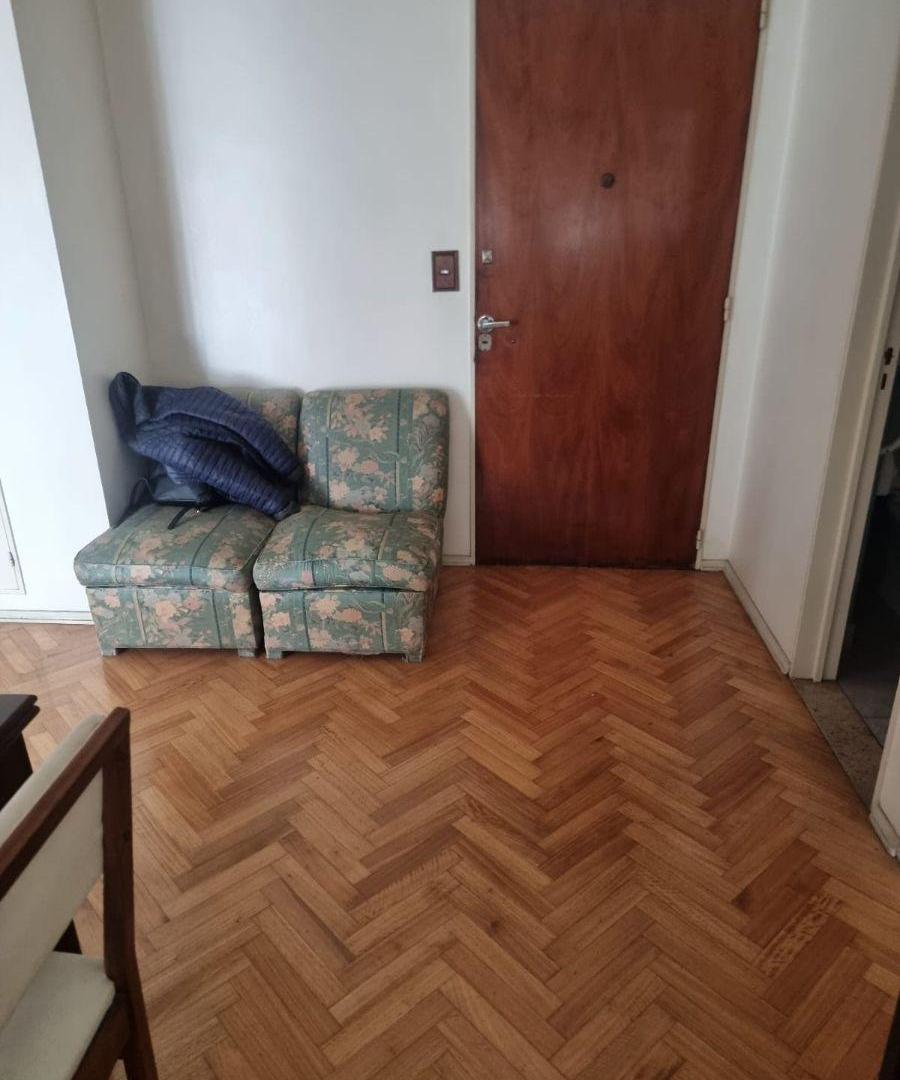 Foto de Alquiler- departamento de 1 Amb lateral con balcon - Membrillar, imagen 1