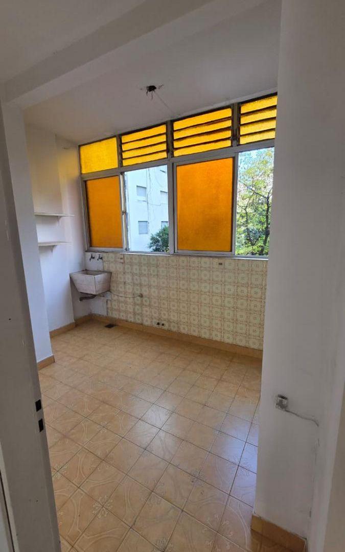 Foto de Departamento al Frente super amplio con balcon y Lavadero en Parque, imagen 3