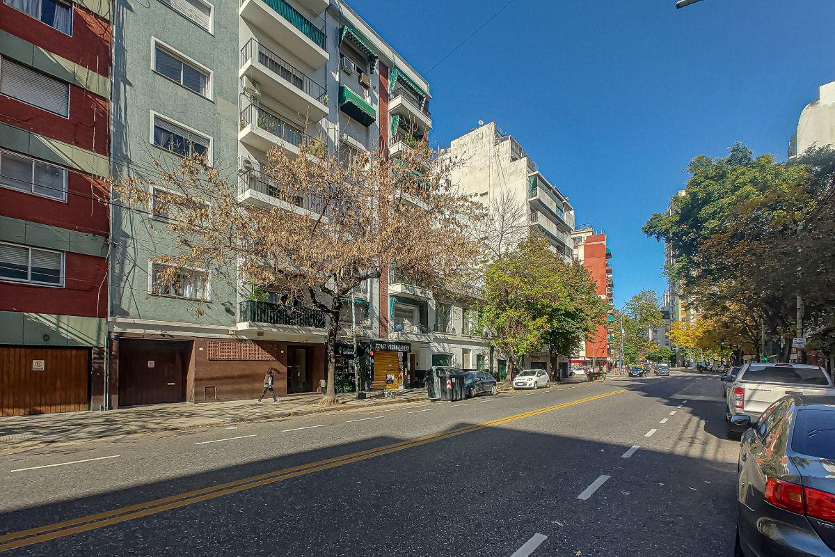 Foto de Piso De Categoría Con Cochera En Caballito, imagen 2