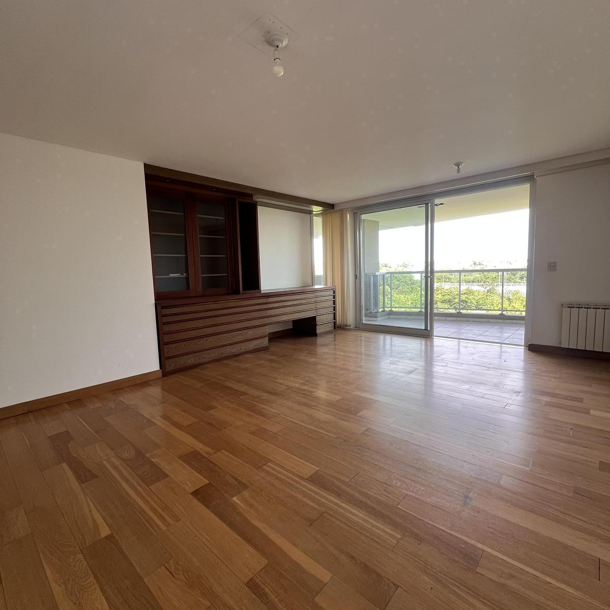 Foto de ¡Venta! Semipiso en Chateau Village! Con 2 Cocheras!, imagen 3