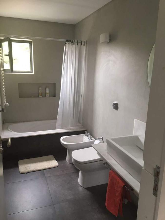 Venta! Country La Cuesta - Casa con Hermosa Vista! 2