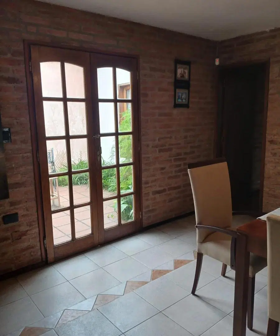 ¡Venta! Hermosa Casa en Granja de Funes con Pileta ¡Apta Crédito! 3