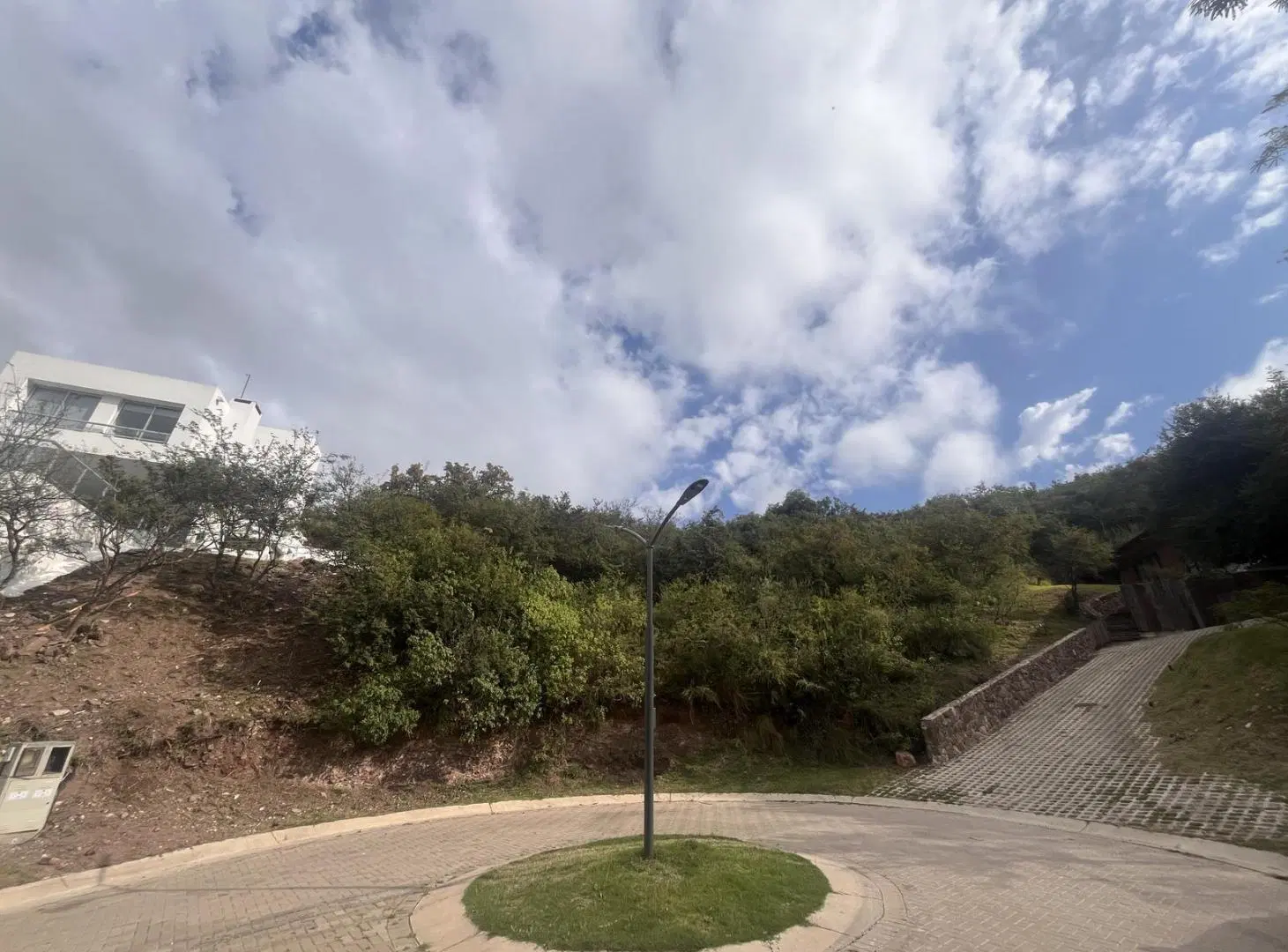 ¡Venta! Lote en venta La Deseada - Excelente ubicación ¡Con Escritura! 2