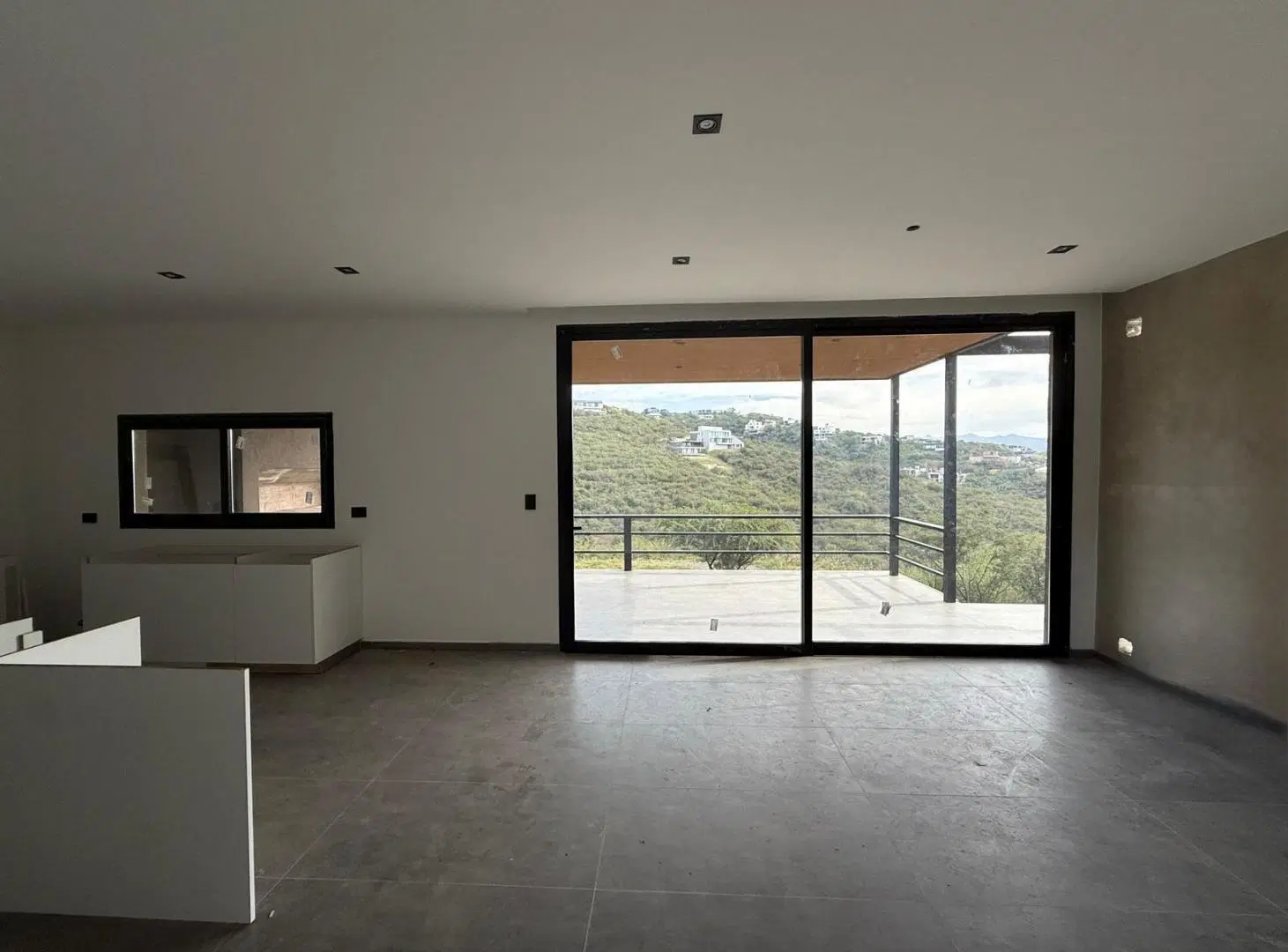 ¡Venta! Casa en Country La Deseada - 3 Dormitorios ¡ Con Vistas Increíbles! 2
