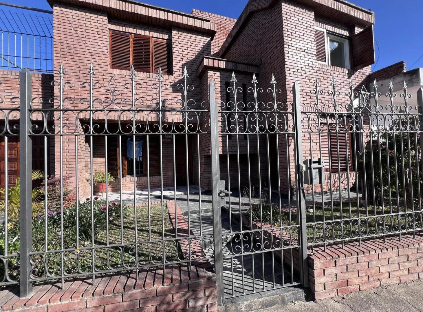 ¡Venta! Casa en Altos De Villa Cabrera - 3 dormitorios ¡Excelente ubicación! 2