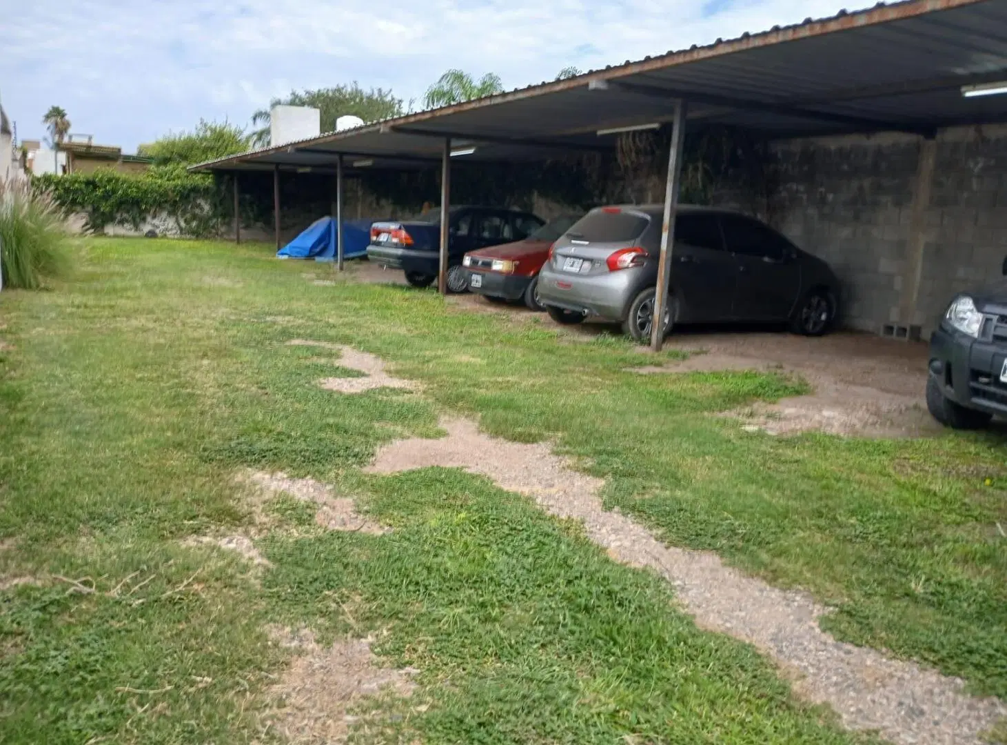 ¡Venta! Oportunidad de Inversión: Gran Lote con Renta y Potencial Constructivo 4