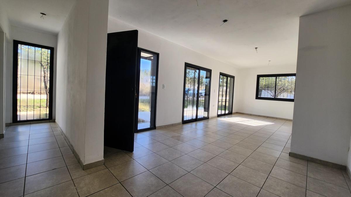 Foto de ¡Venta! Casa en Housing - 2 dormitorios - Unquillo ¡Apto Crédito!, imagen 2