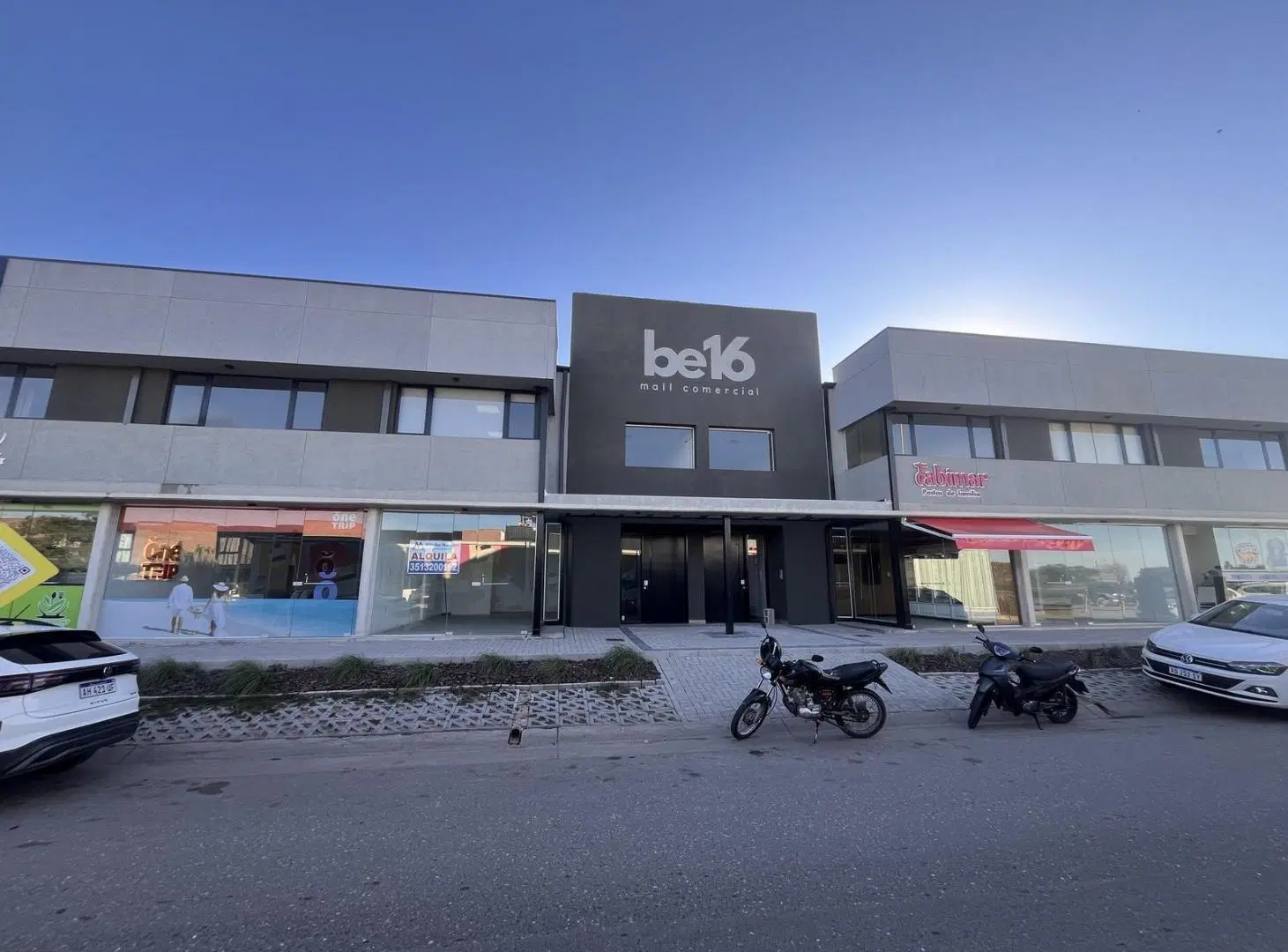 ¡OPORTUNIDAD DE INVERSIÓN! en Docta, Locales y OF comerciales en BE 16 ¡Posibilidad de financiación! 5