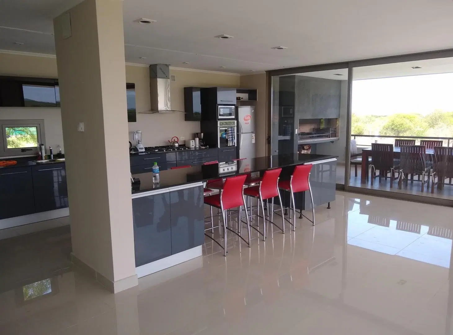 ¡Venta! Hermosa Casa en La Arbolada Hollywood ¡Con Escritura! 5