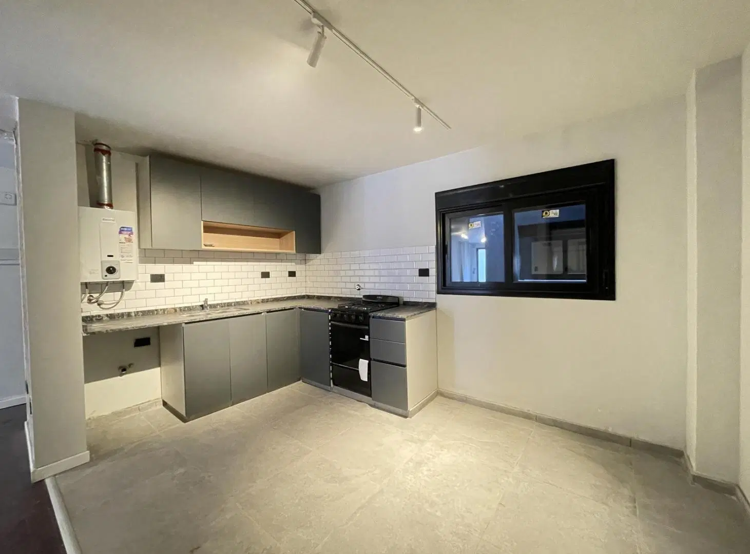 ¡Venta! Dpto. en Alta Córdoba - 1 Dormitorio ¡Con patio y asador! ¡A Estrenar! 2