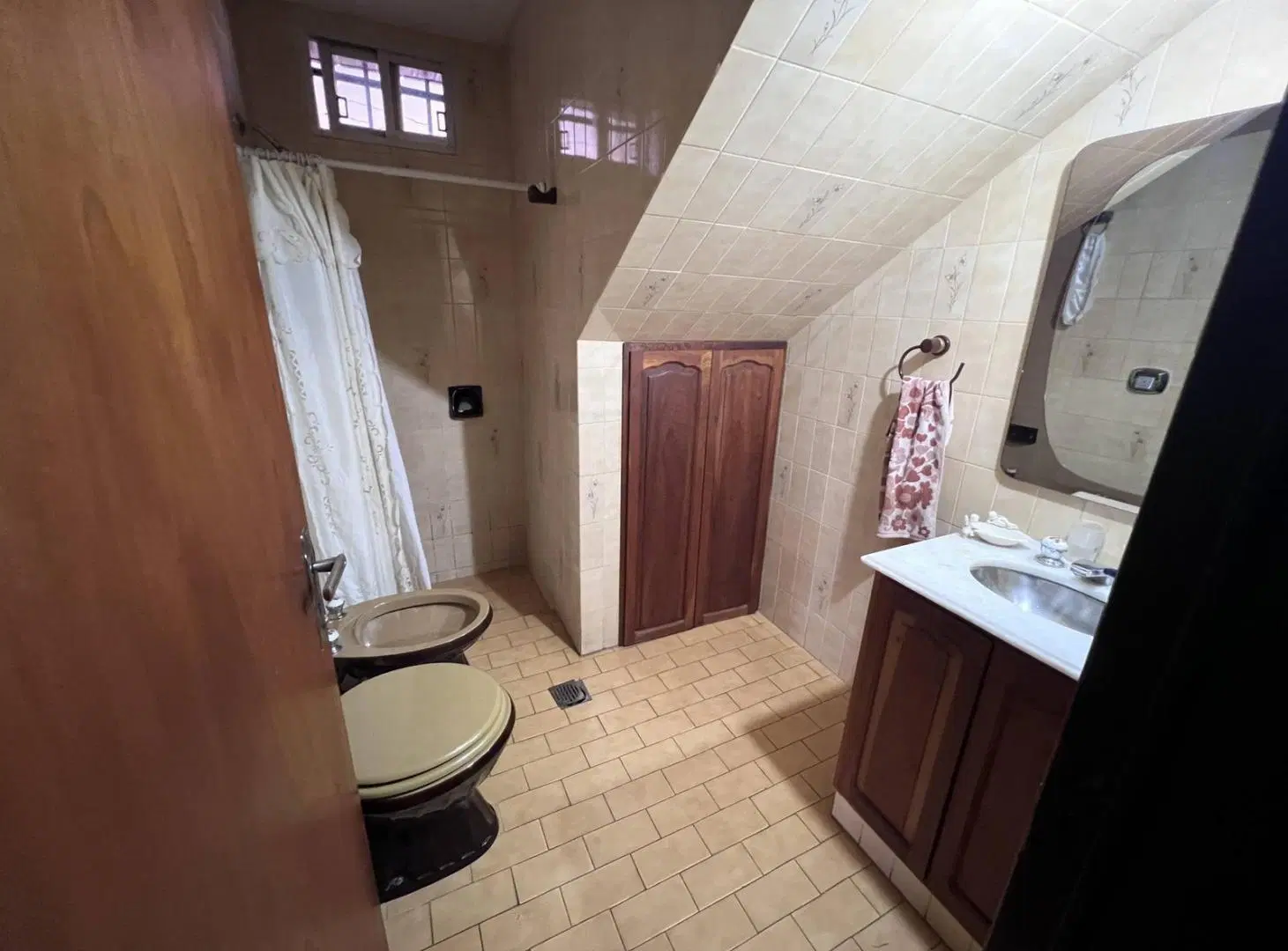 ¡Venta! Hermosa Casa en Urca - 3 dormitorios ¡Apta Crédito! 1