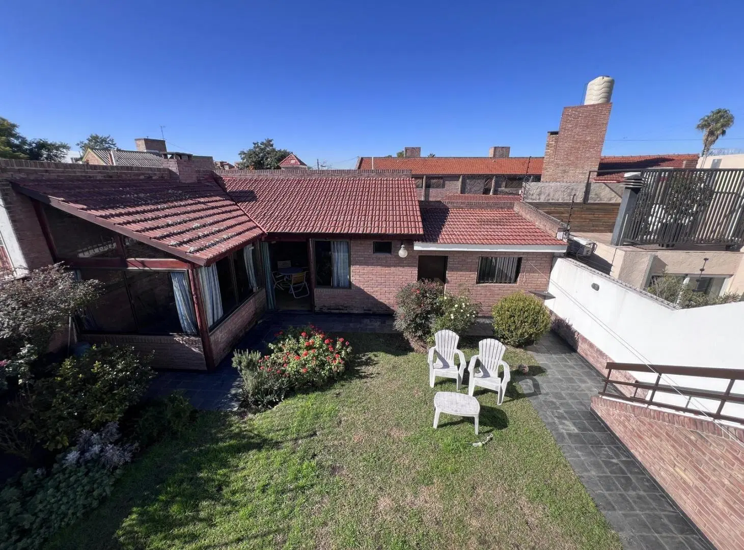 ¡Venta! Hermosa Casa en Urca - 3 dormitorios ¡Apta Crédito! 5