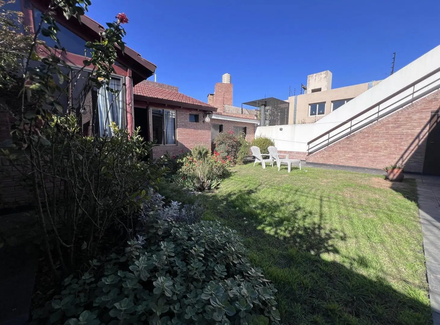 ¡Venta! Hermosa Casa en Urca - 3 dormitorios ¡Apta Crédito! 8
