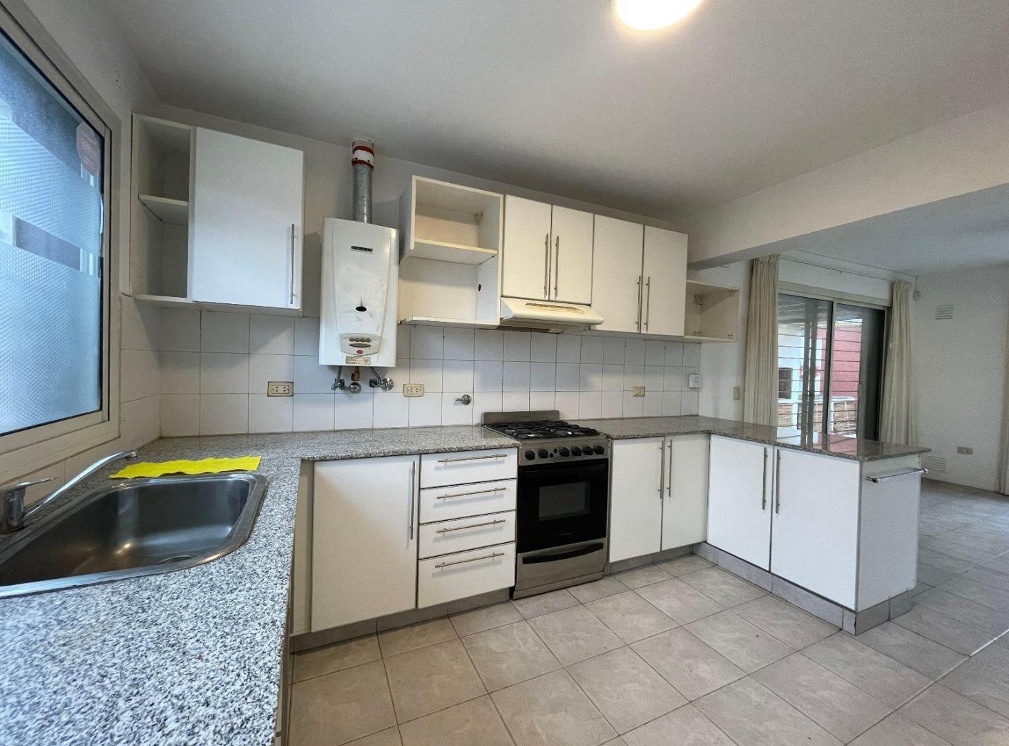 Foto de ¡Alquiler! Casa en Urca - 2 Dormitorios ¡Excelente ubicación!, imagen 3