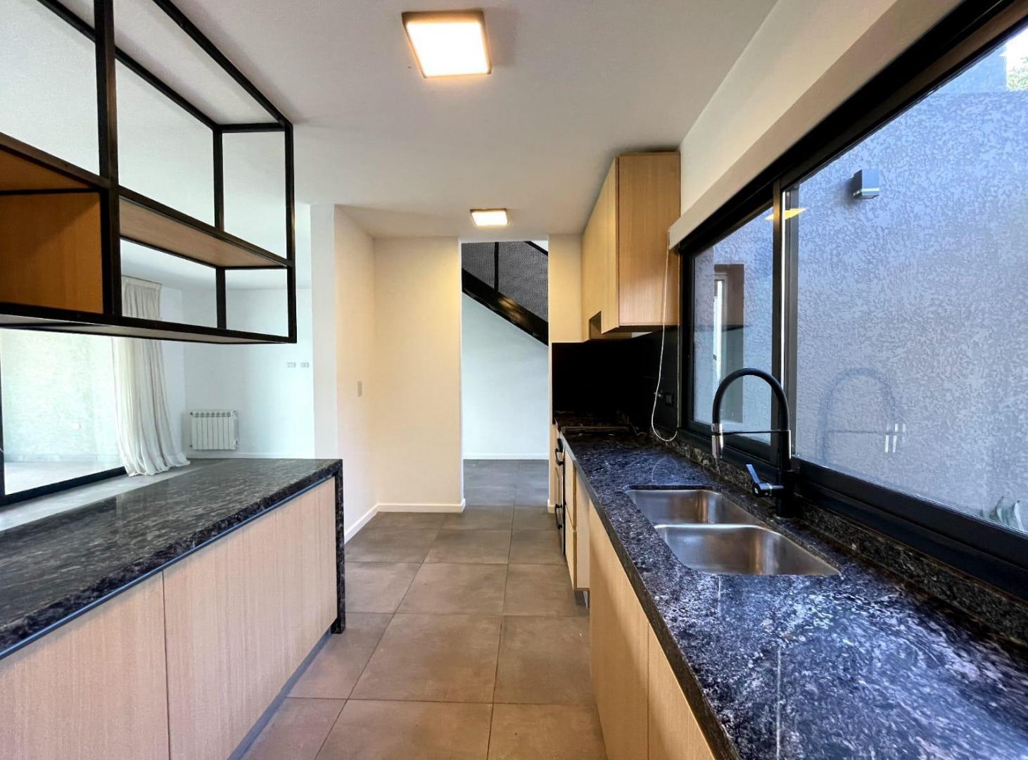 Foto de ¡Alquiler! Housing Cuñatai - Villa Belgrano - 3 Dormitorios, imagen 4