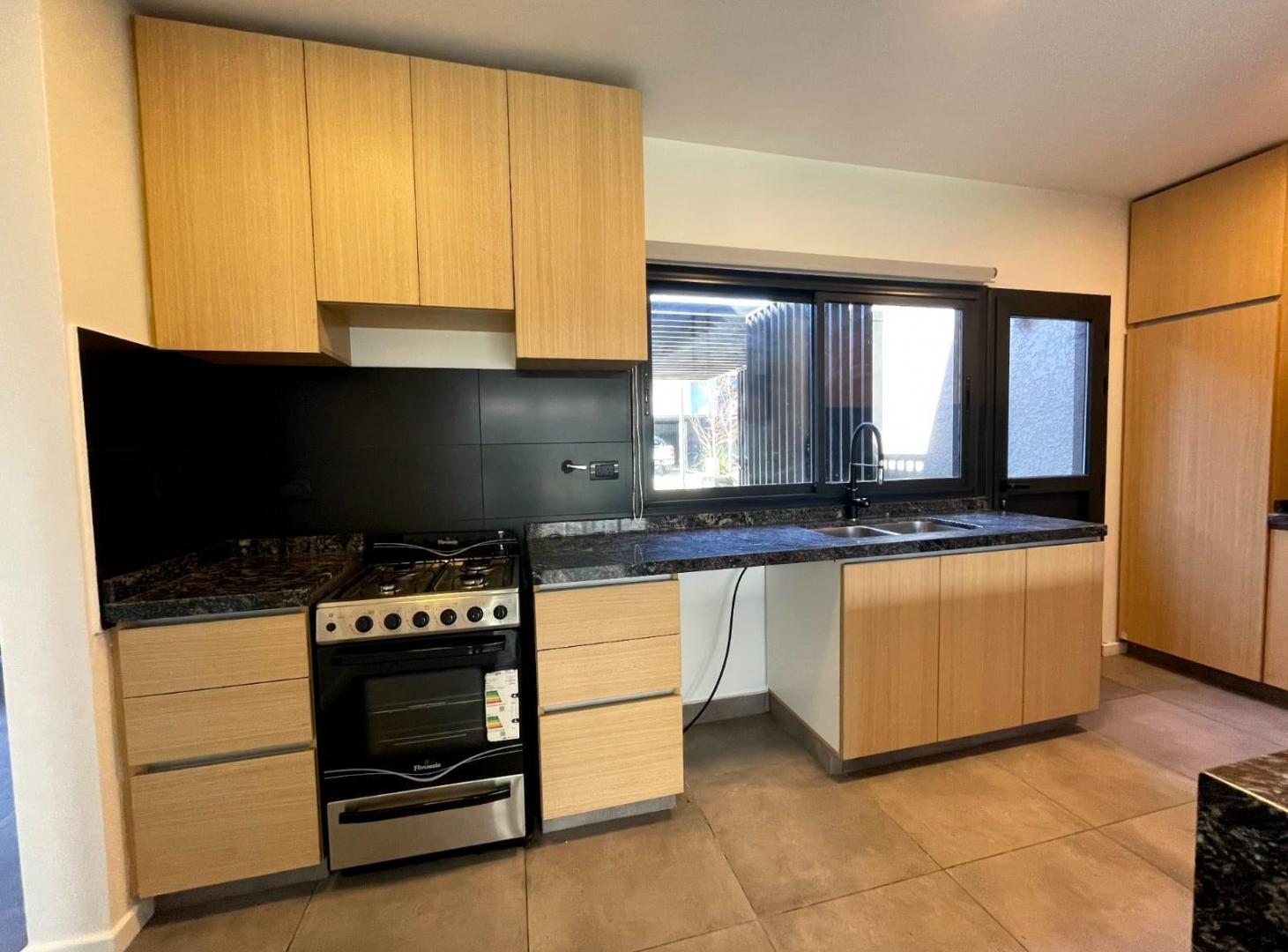 Foto de ¡Alquiler! Housing Cuñatai - Villa Belgrano - 3 Dormitorios, imagen 5