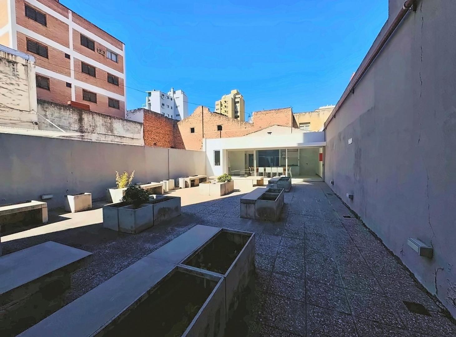 Foto de ¡Venta! Oficina – Excelente Ubicación ¡A metros de La Cañada!, imagen 1