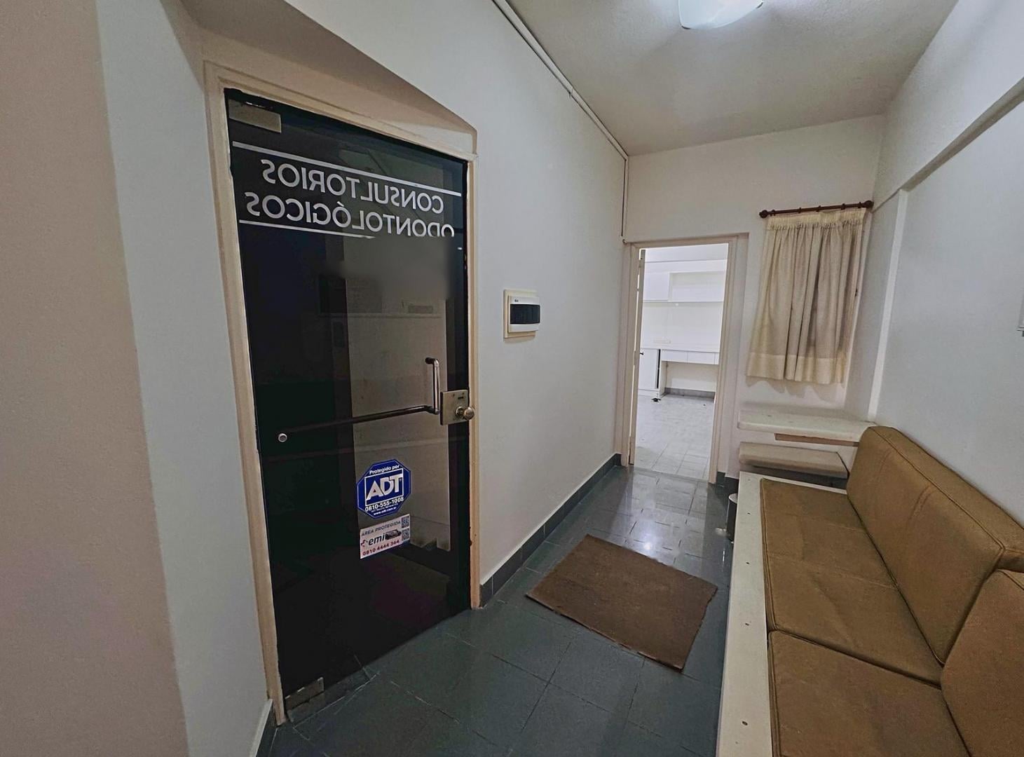 Foto de ¡Alquiler! Oficinas/Consultorios en Pleno Centro – Belgrano esq. 27 de, imagen 4