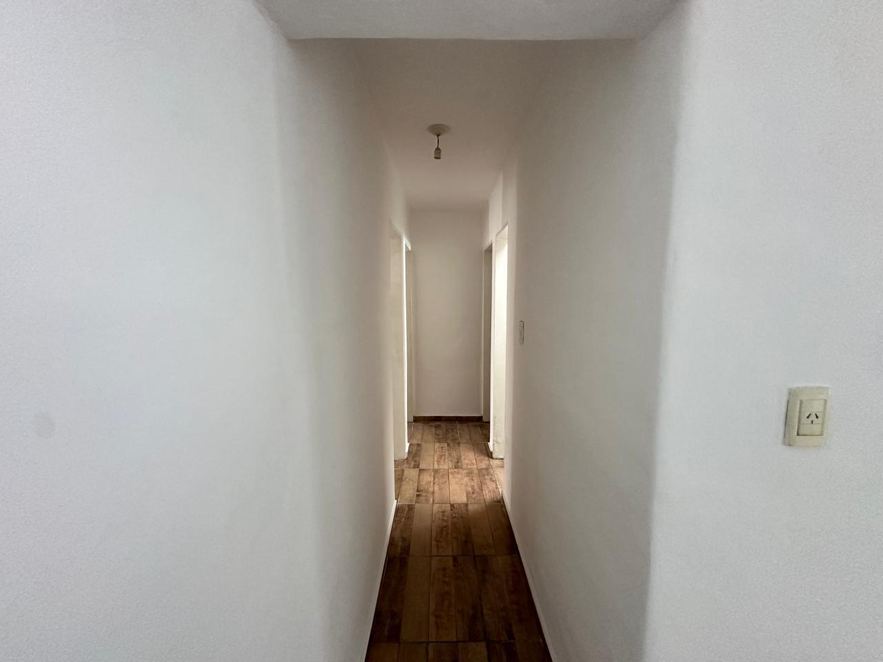 Foto de ¡Venta! Casa en Argüello - 3 Dormitorios y un Monoambiente ¡Apta, imagen 2