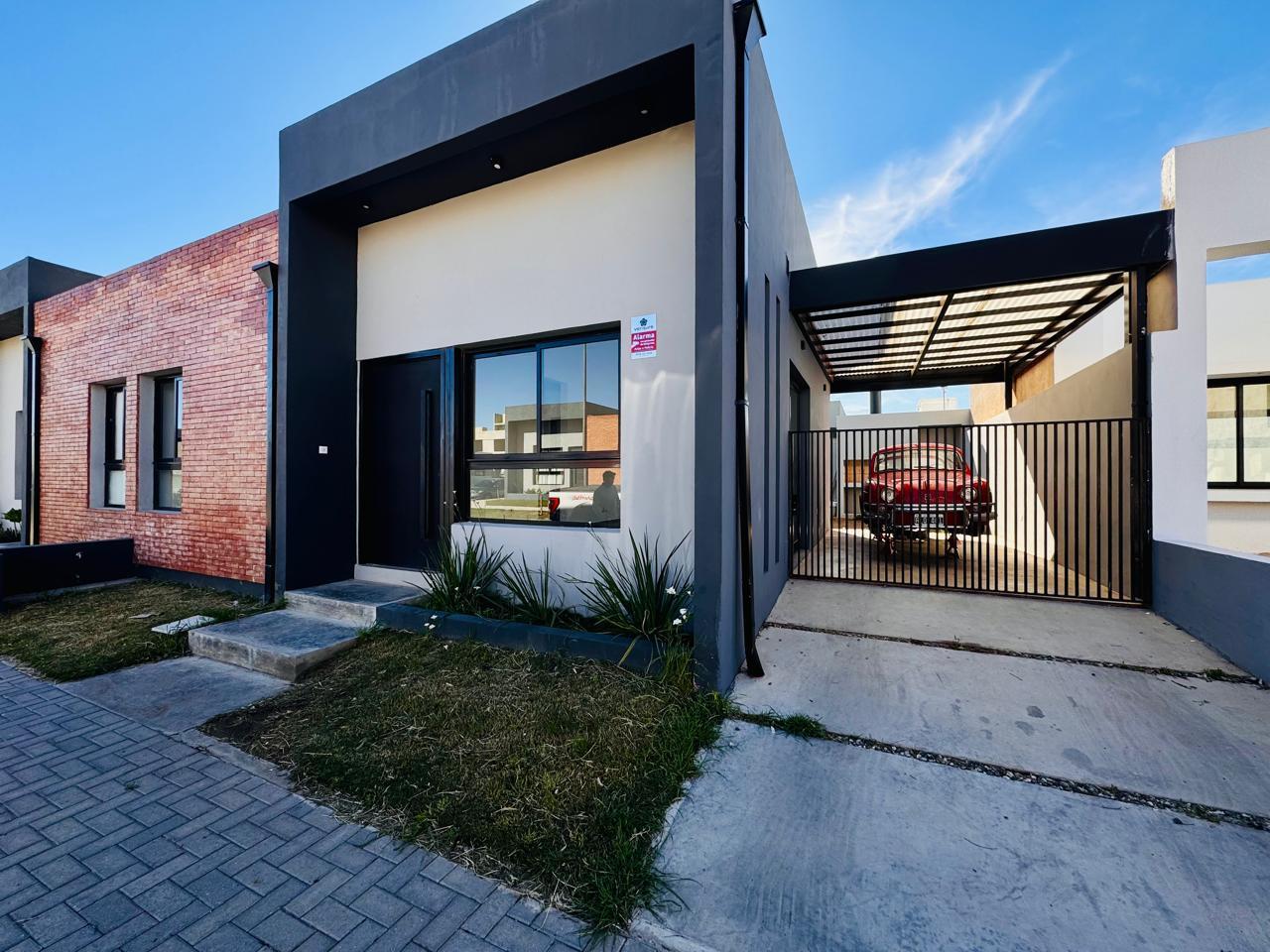 Foto de ¡Venta! Dúplex en Rincones de Manantiales – 2 Dormitorios ¡A Estrenar!, imagen 1