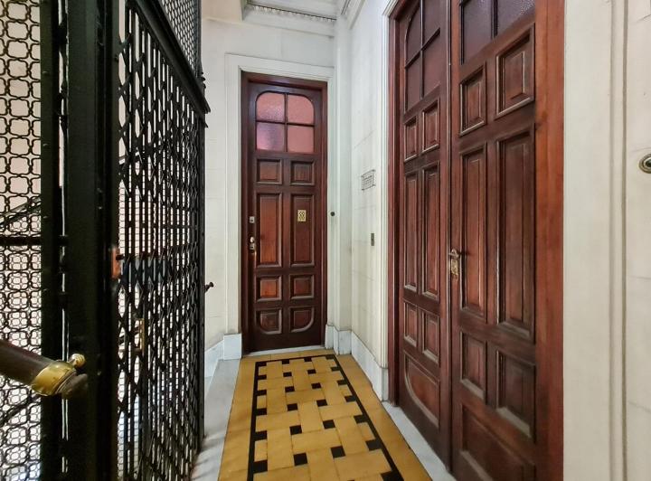 Amplio Departamento de Calidad Arquitectónica - Apto Credito 4