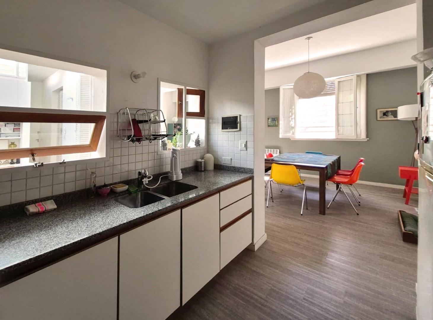 /// RESERVADO/// PH Tipo Casa Reciclado en Parque Chas