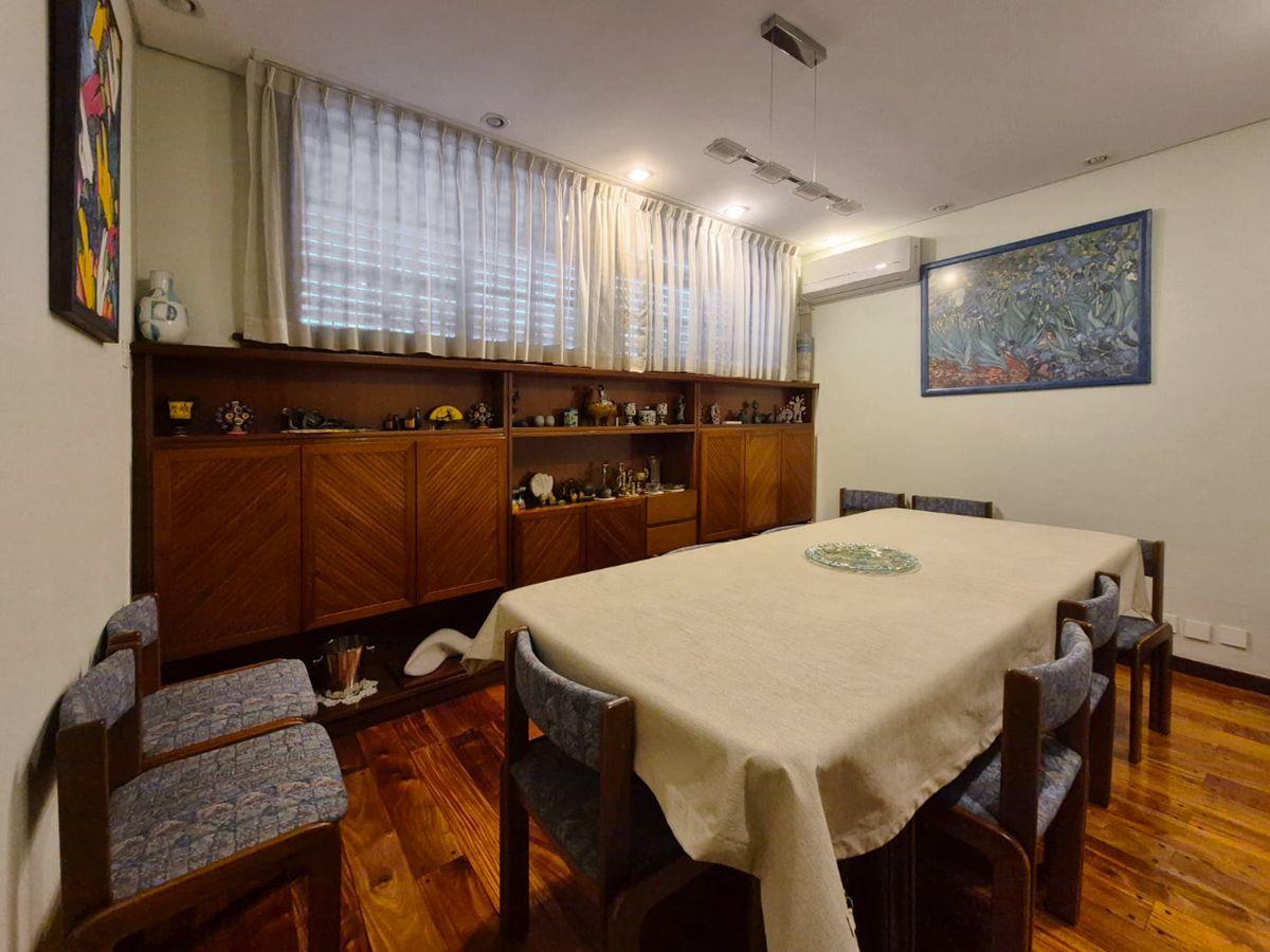 Foto de Hermosa Casa en El Corazon de Colegiales con cochera y terraza., imagen 2