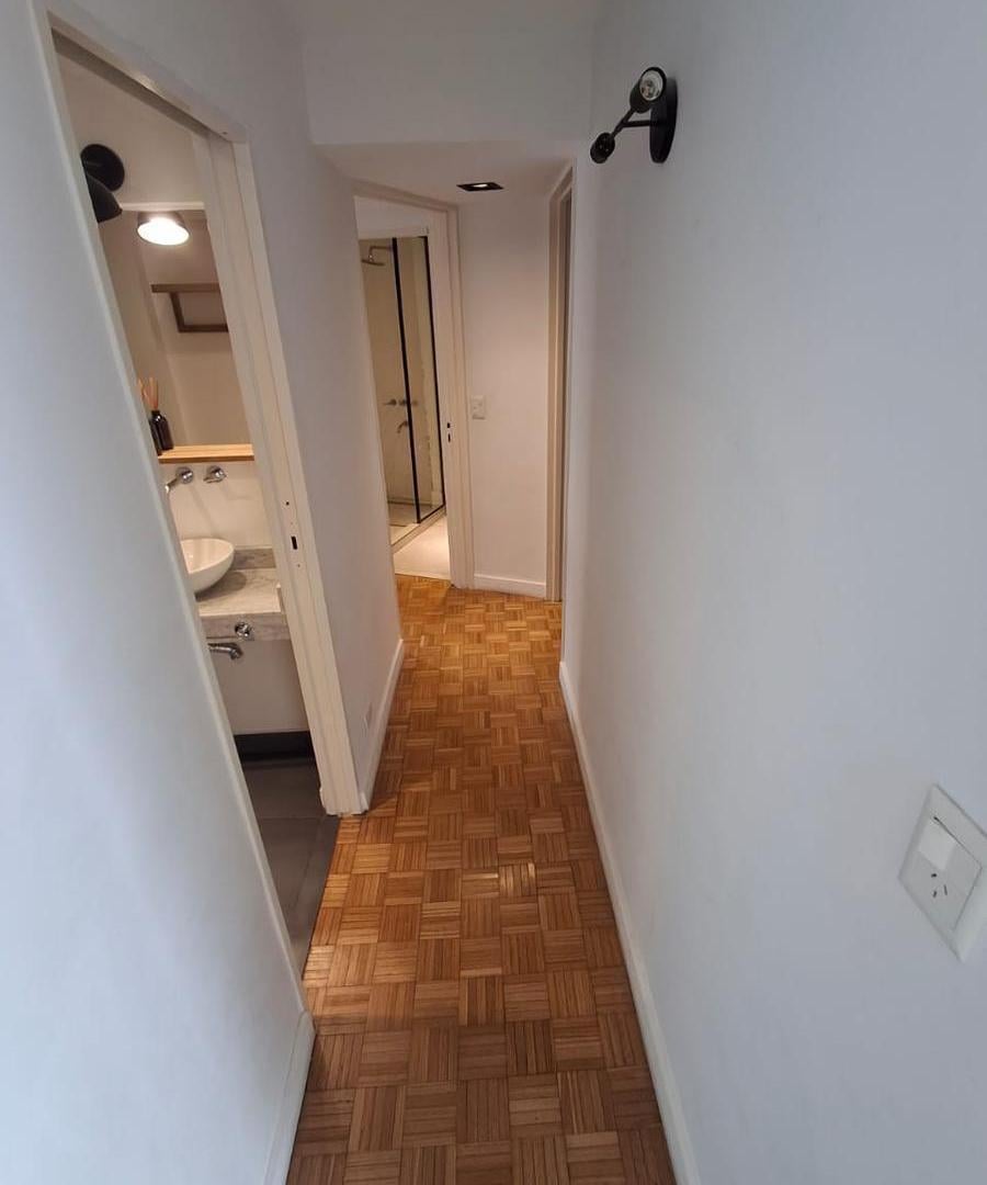 Foto de Hermoso Departamento 3 Ambientes con Cochera en Recoleta, imagen 3