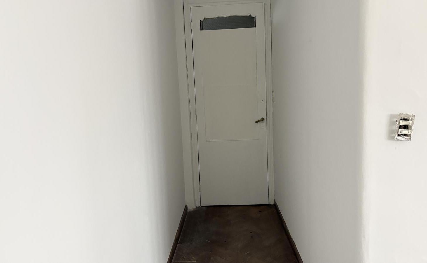 Foto de VENTA ESPACIO COMERCIAL / OFICINA / DEPÓSITO – MONSERRAT, imagen 4