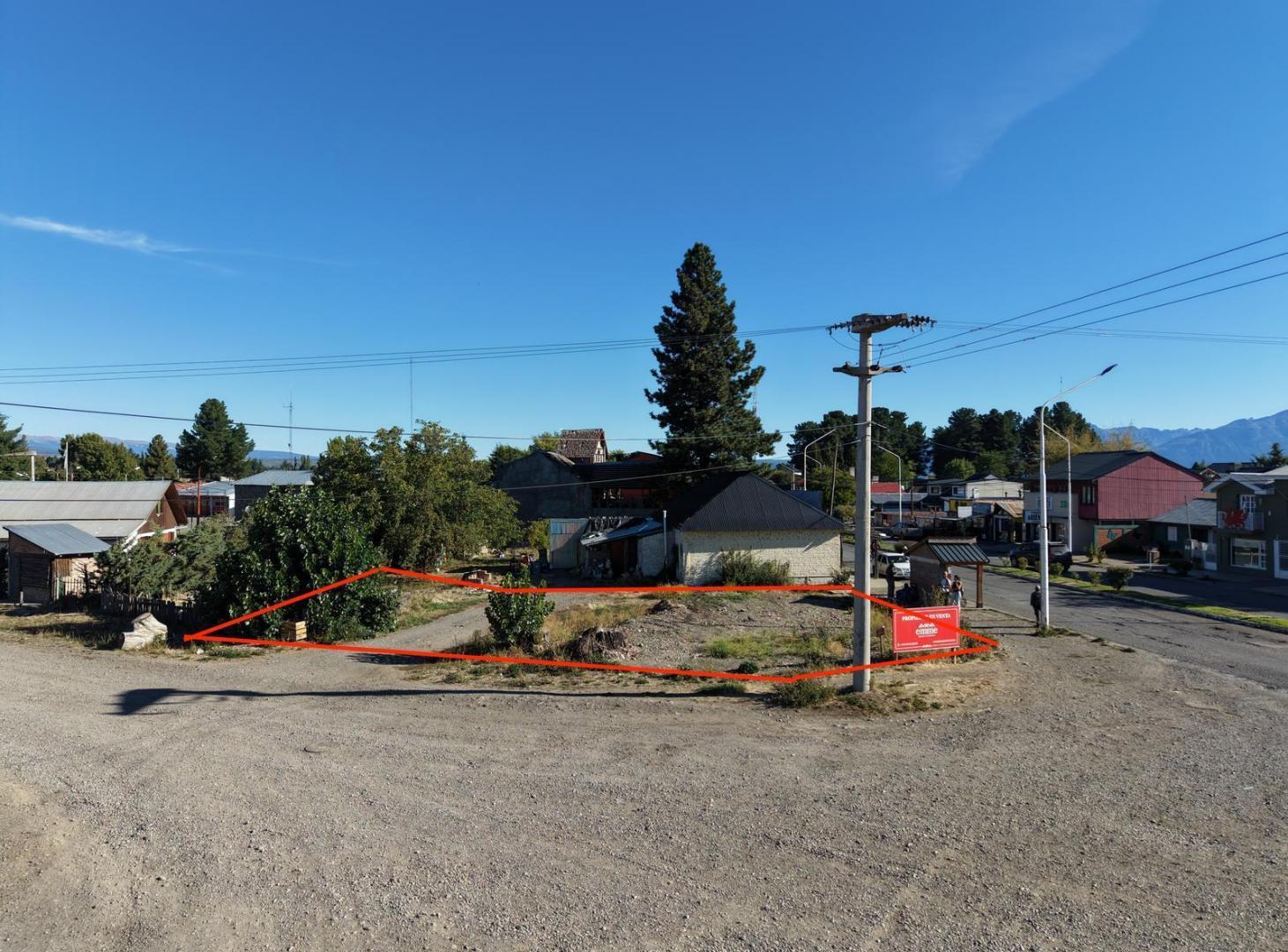 Foto de Terreno en venta en Trevelin | 493 m² en esquina cerca de la plaza, imagen 1