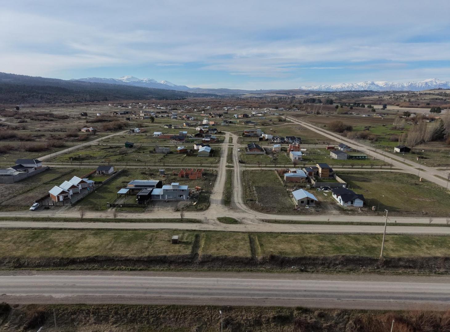 Foto de Terreno en Venta en Trevelin | 375 m² con Servicios y Vistas a la, imagen 2