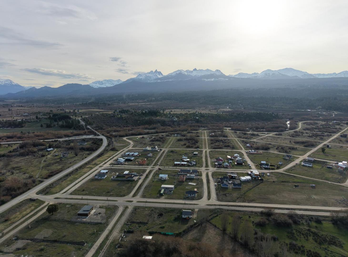 Foto de Terreno en Venta en Trevelin | 375 m² con Servicios y Vistas a la, imagen 3