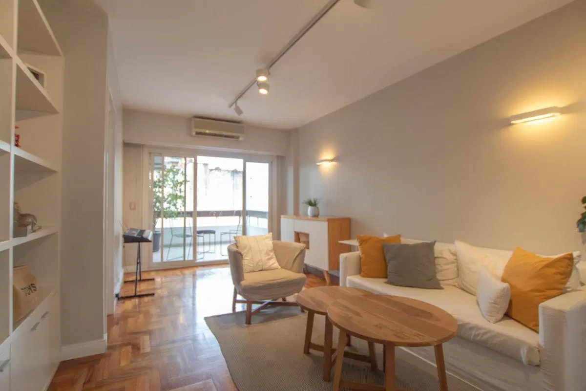 Moderno semipiso impecable con excelente distribución 2