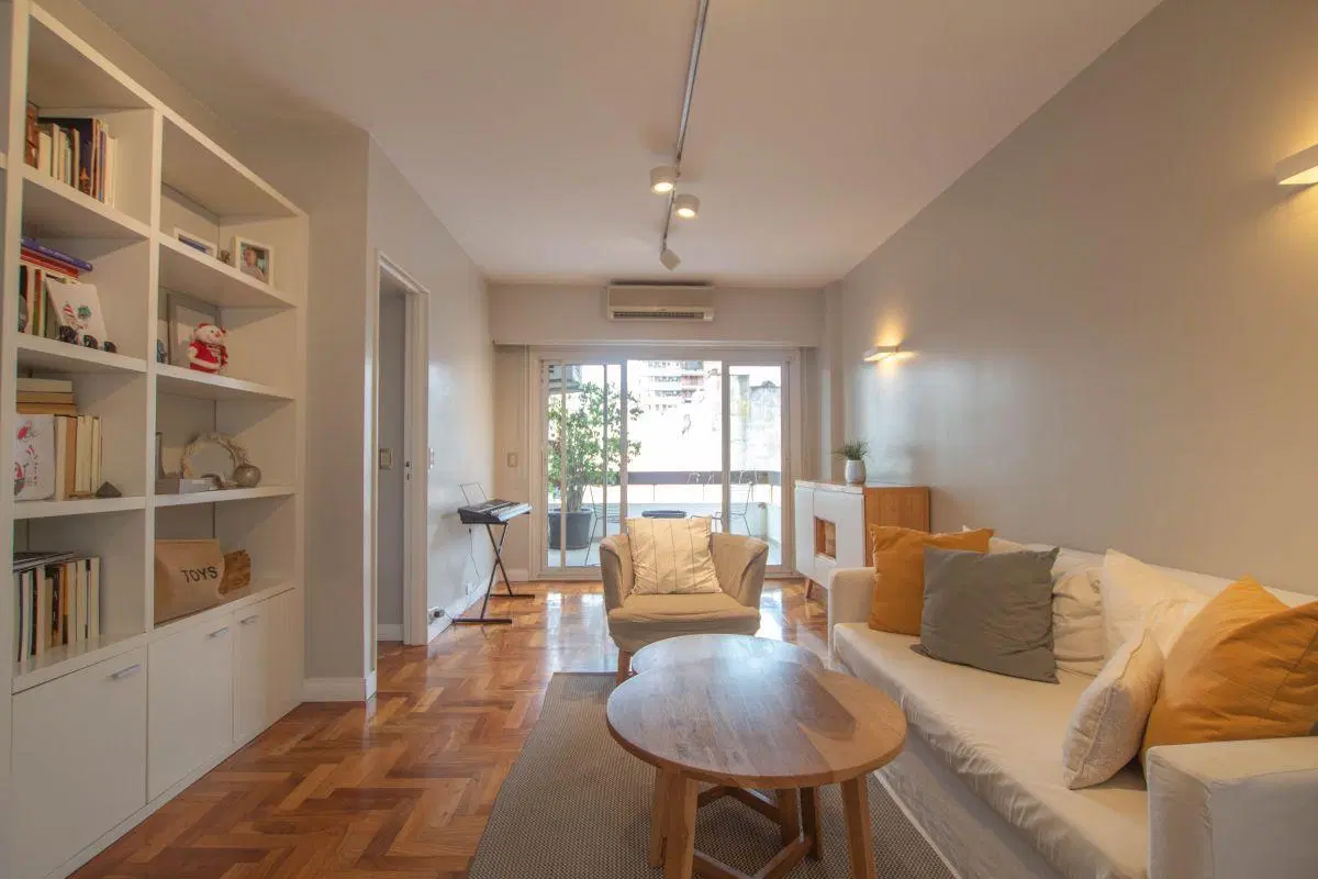Moderno semipiso impecable con excelente distribución 1