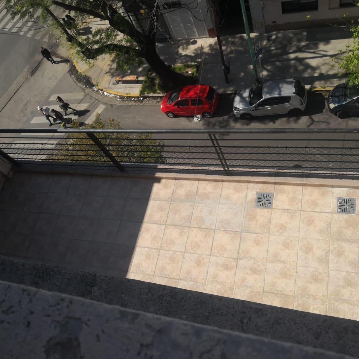 Moderno Duplex de 2 Amb Muy Luminoso en V. Urquiza C/ Renta 2