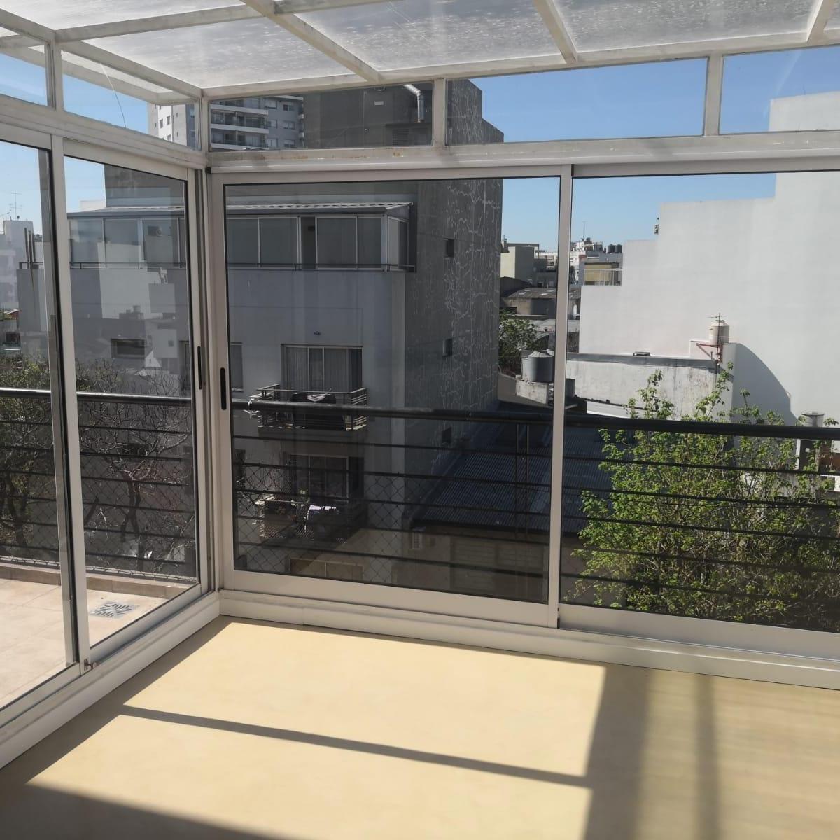 Moderno Duplex de 2 Amb Muy Luminoso en V. Urquiza C/ Renta 4