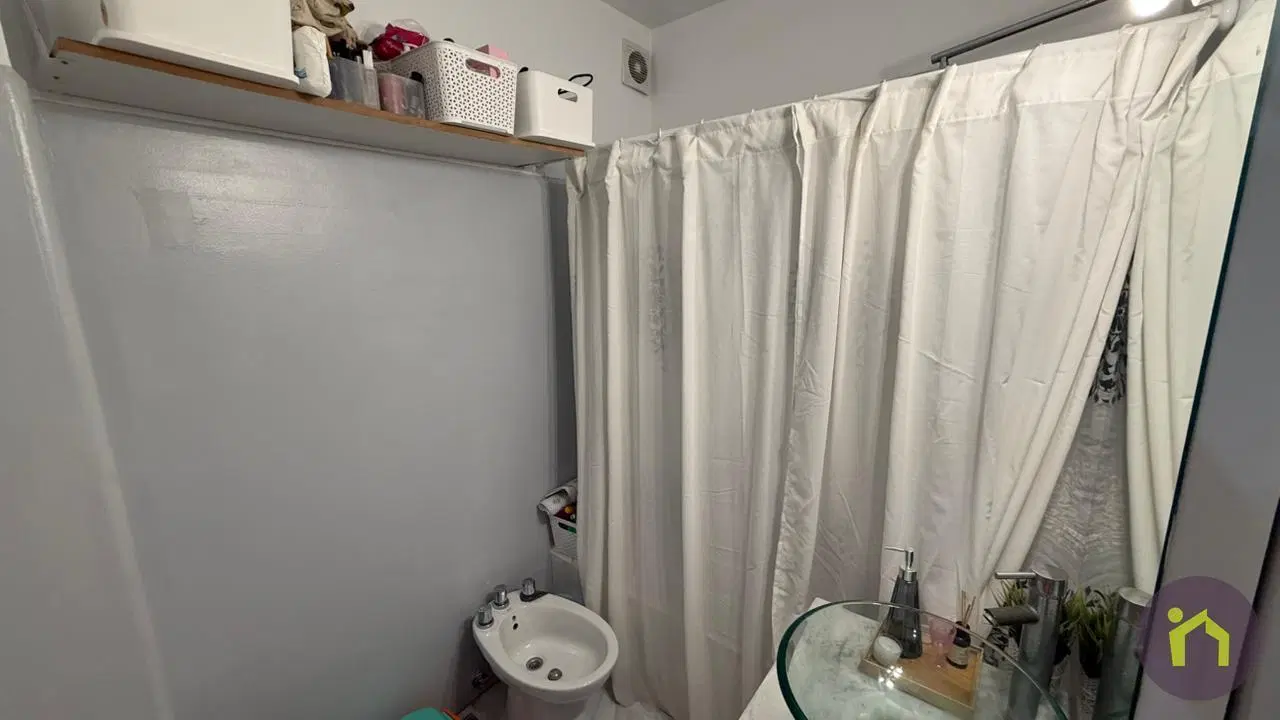 3 Ambientes en venta con Dependencia en Belgrano 3