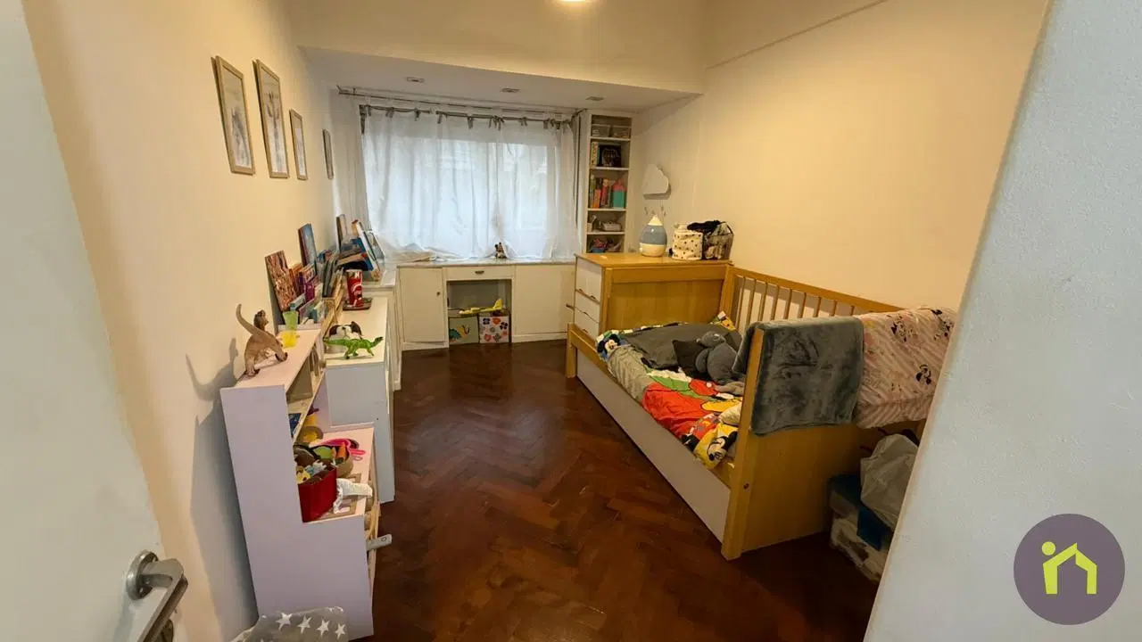 3 Ambientes en venta con Dependencia en Belgrano 4