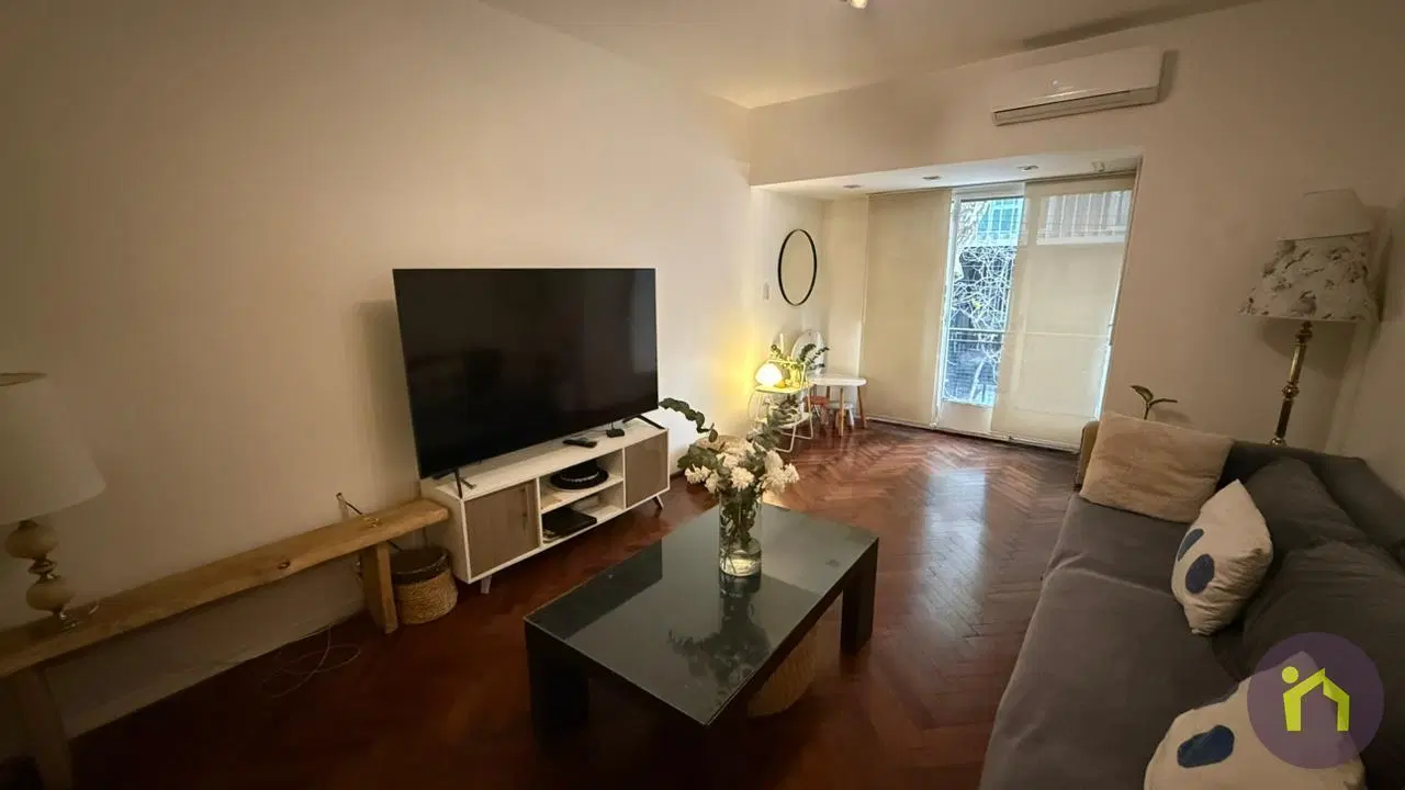3 Ambientes en venta con Dependencia en Belgrano 2
