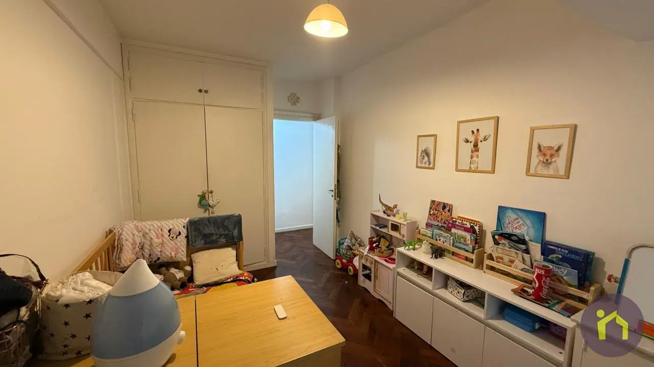 3 Ambientes en venta con Dependencia en Belgrano 4
