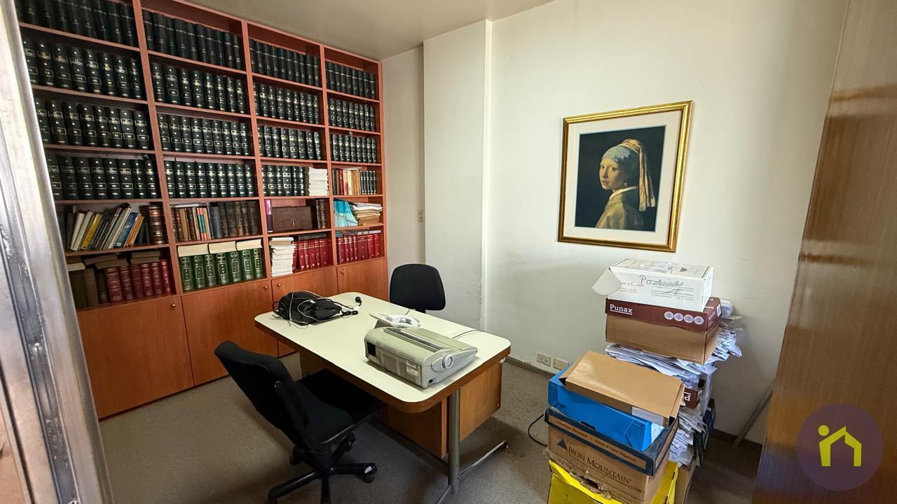 Foto de Oficina en alquiler en Tribunales, 1 ó mas cocheras Apto Vivienda, imagen 3