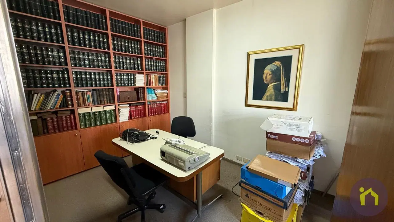 Oficina en venta en Tribunales, 1 ó mas cocheras Apto Vivienda Seguridad 3