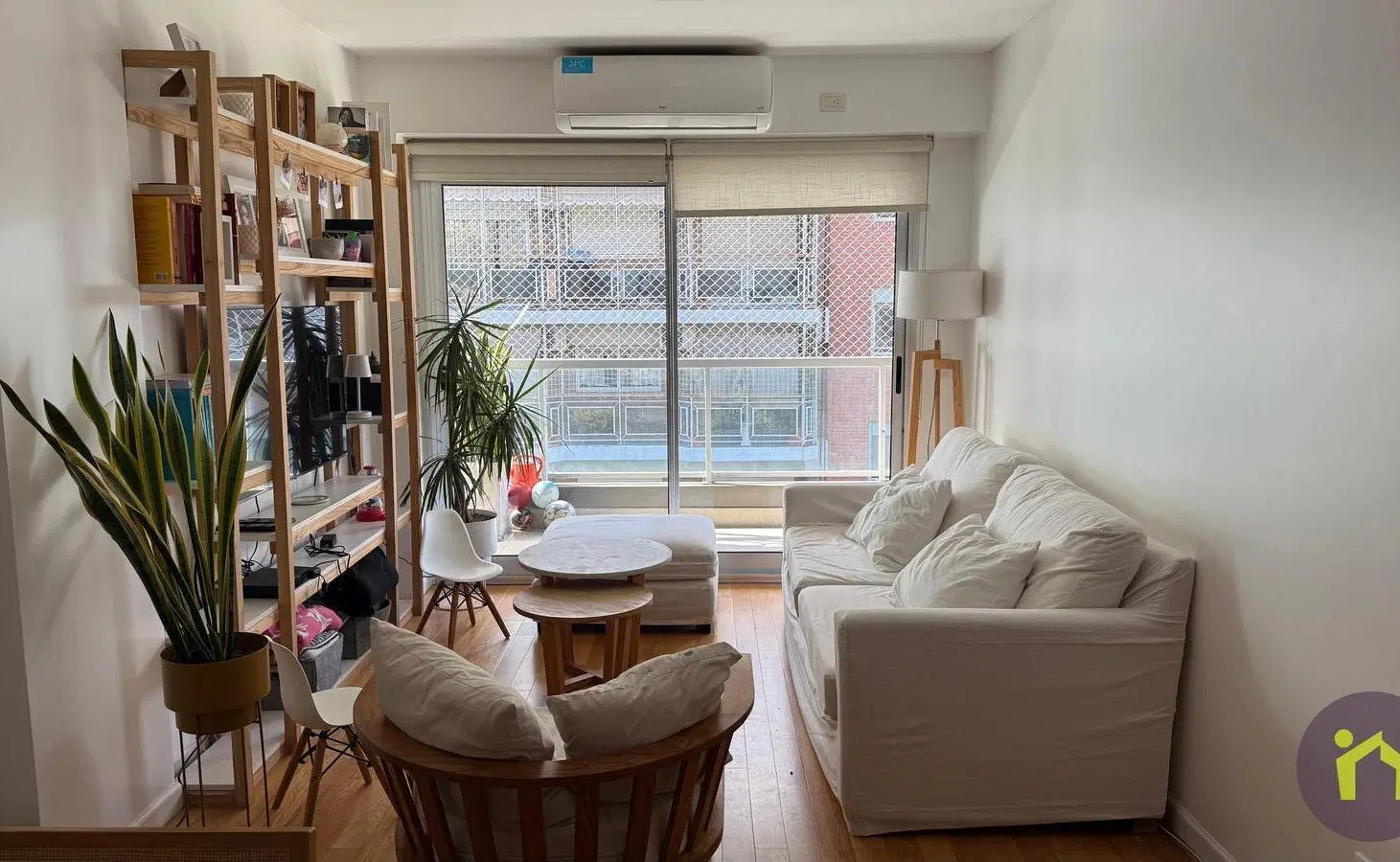 Excelente departamento de 4 amb con cochera y amenities 2