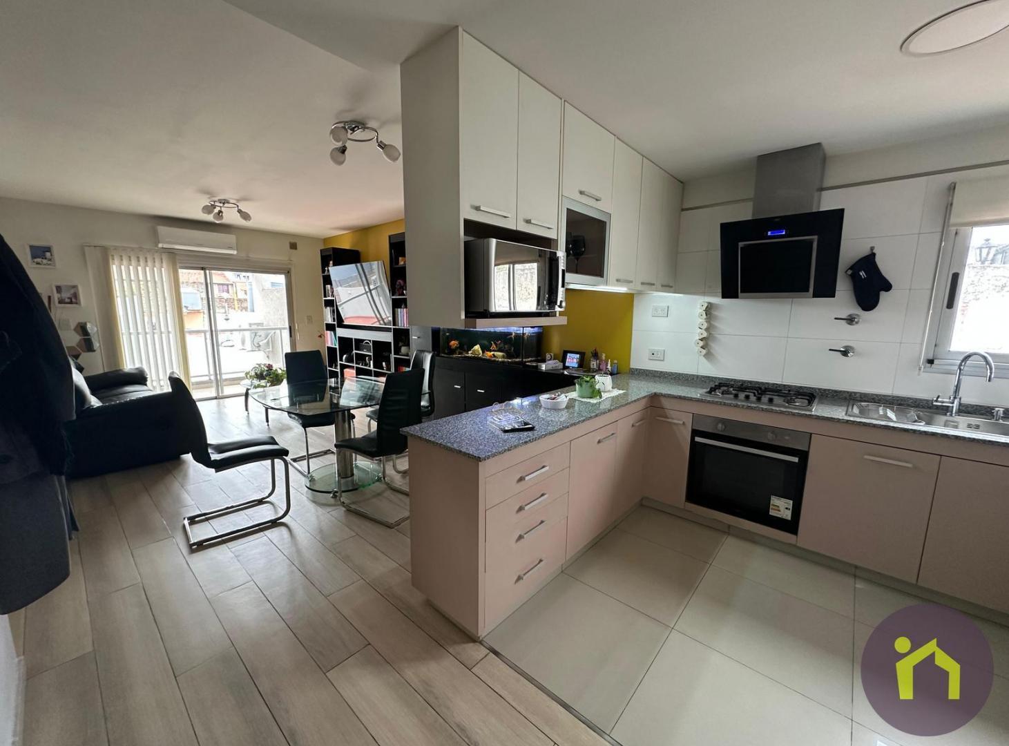 Foto de Departamento en venta 4 ambientes en Villa Urquiza, con terraza y, imagen 3