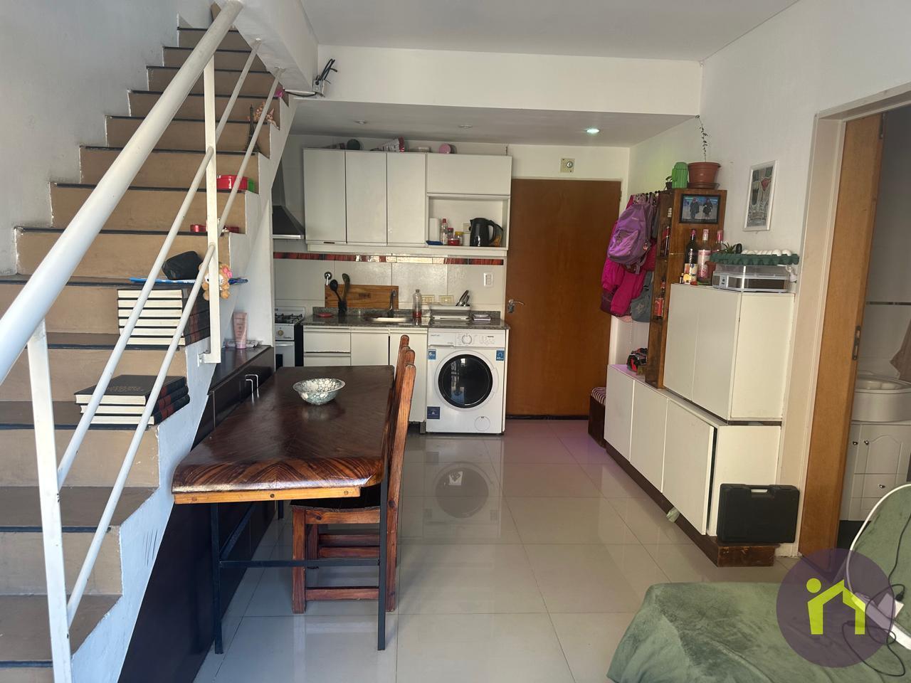 Foto de Dúplex 2 ambientes balcón terraza Contado 50% y 12 cuotas fijas, imagen 1