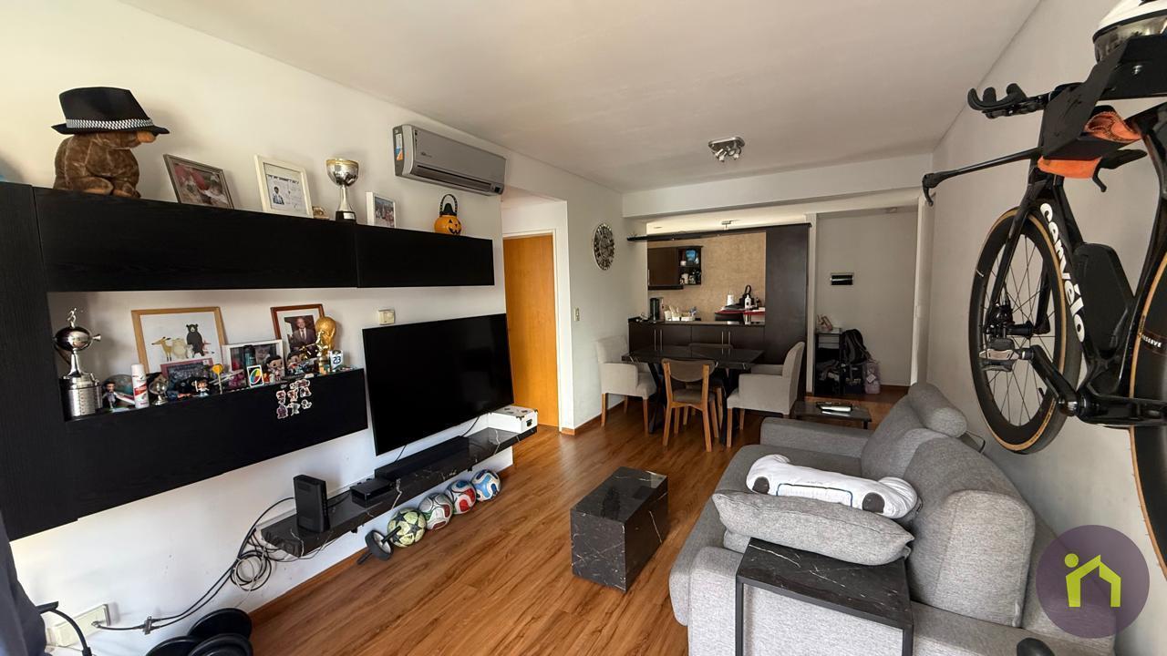 Foto de Departamento en Venta en Villa Urquiza de 2 amb con cochera y amenities, imagen 2
